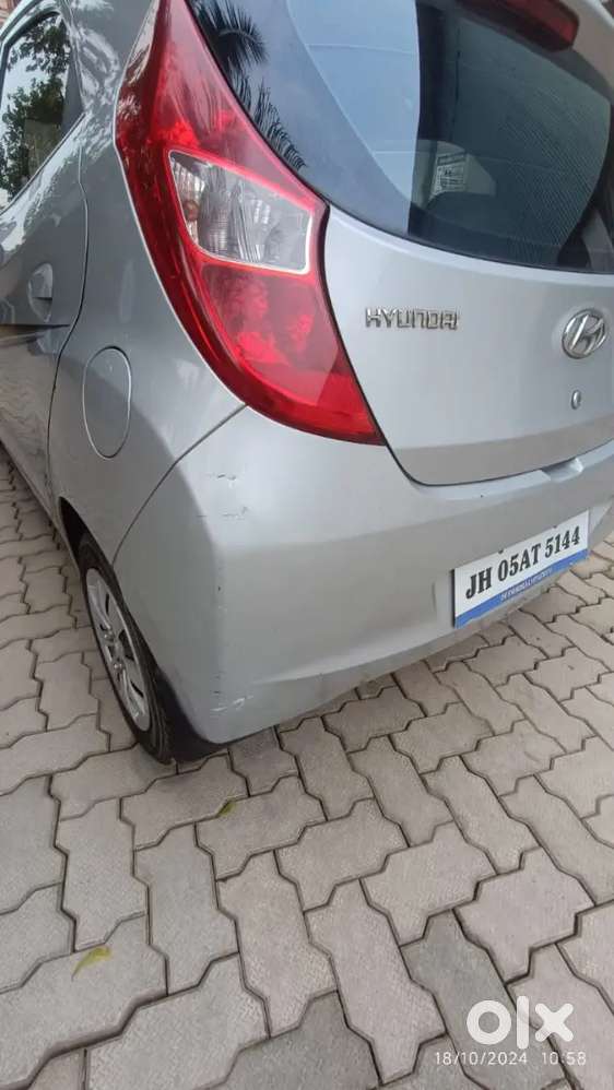 Hyundai Eon 2013 Petrol Well Maintained