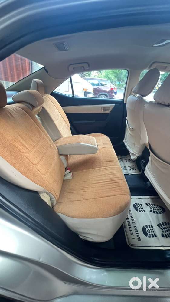 Toyota Corolla Altis Petrol Manual 2017 Single