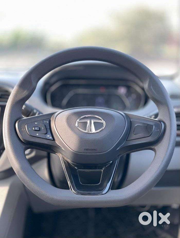 Tata Tigor Xza Plus, 2022, Petrol