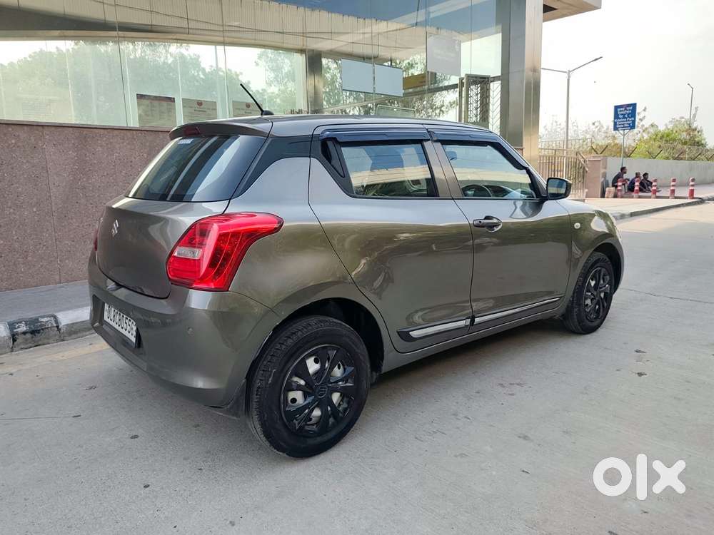 Maruti Suzuki Swift Lxi Option, 2022, Petrol