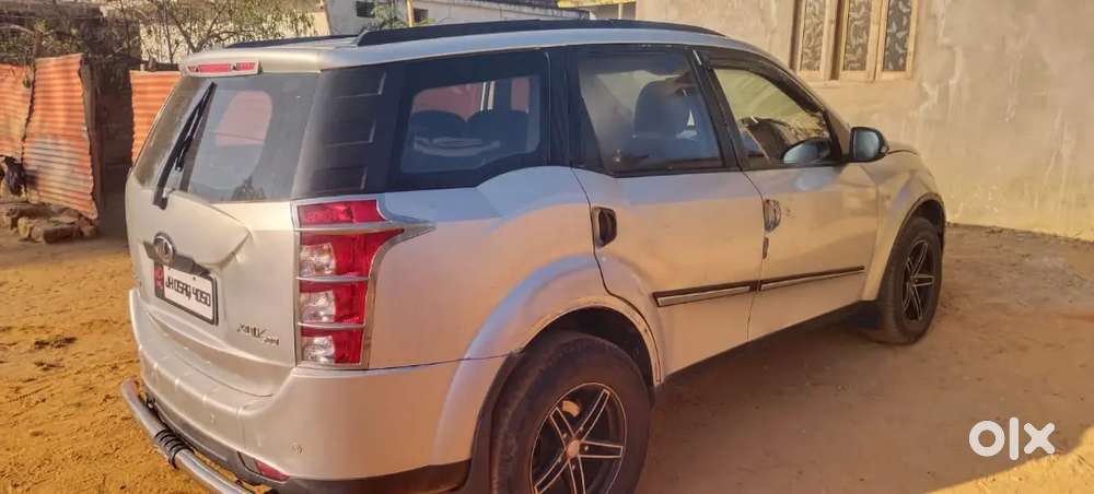 Mahindra Xuv500 2013 Diesel 83203 Km Driven