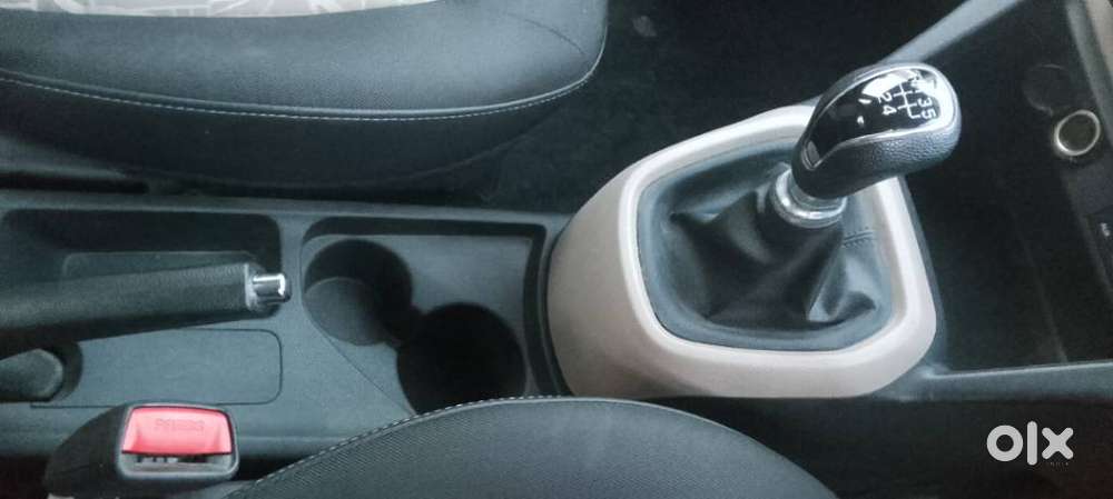 Hyundai Grand I10 Sportz, 2016, Diesel
