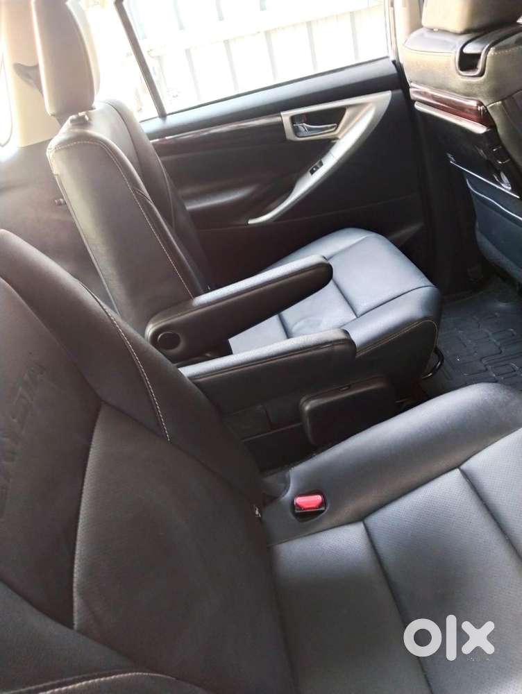 Toyota Innova Crysta Zx 2.4 Diesel 7 Seater, 2022, Diesel