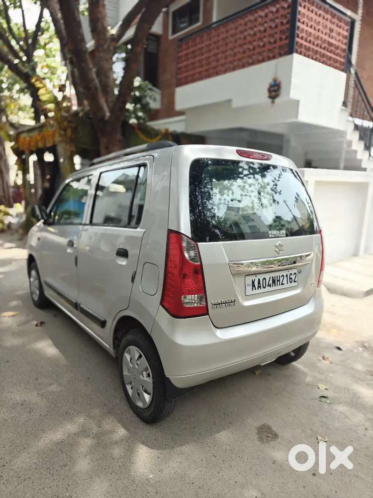 Maruti Wagon R Lxi 2011 2nd Owner
