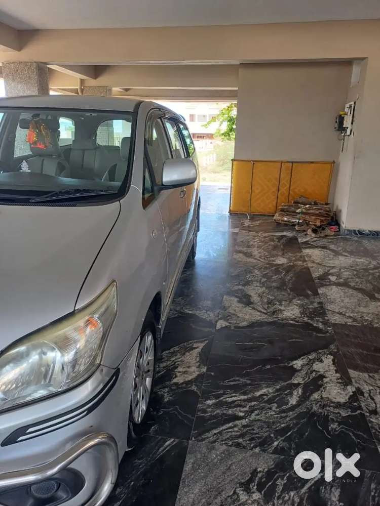 Toyota Innova 2013 Diesel Well Maintained