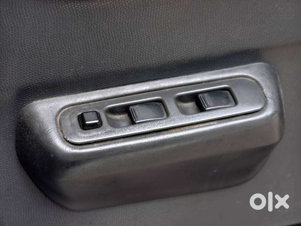 Maruti Suzuki Swift Dzire Tour Ldi, 2016, Diesel