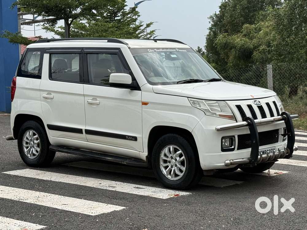 Mahindra Tuv 300 T8 Amt, 2016, Diesel