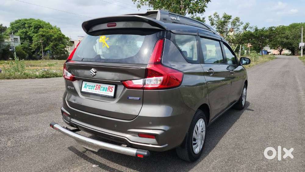 Maruti Suzuki Ertiga Vxi Shvs, 2023, Petrol