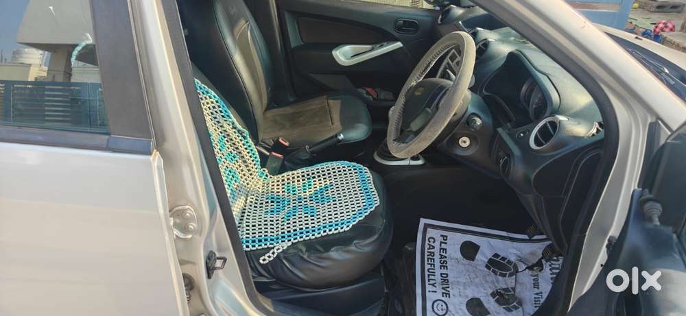 Ford Figo 2010-2012 Petrol Zxi, 2012, Petrol