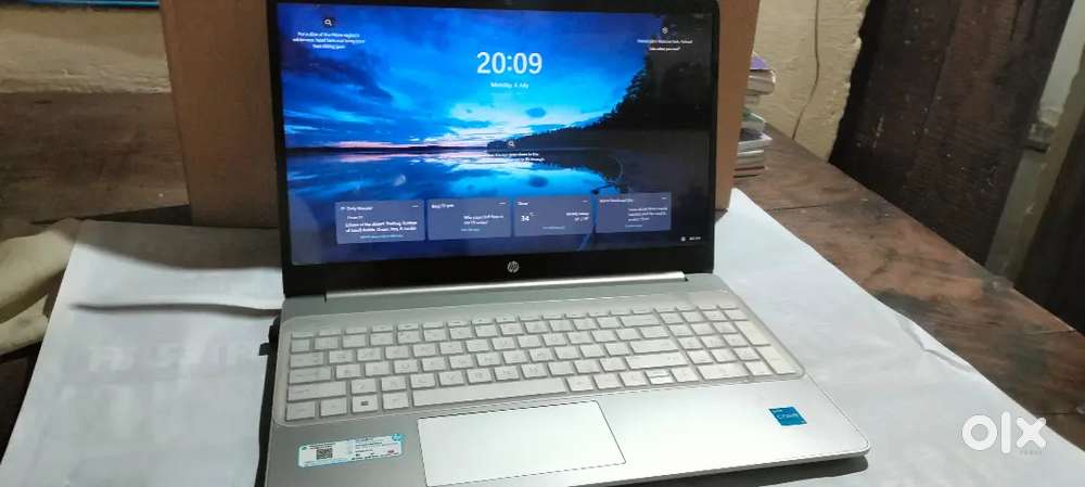 HP Laptop i3 12th Gen 8GB/512GB - Bill/Box/Charger - Only 8 Months Use