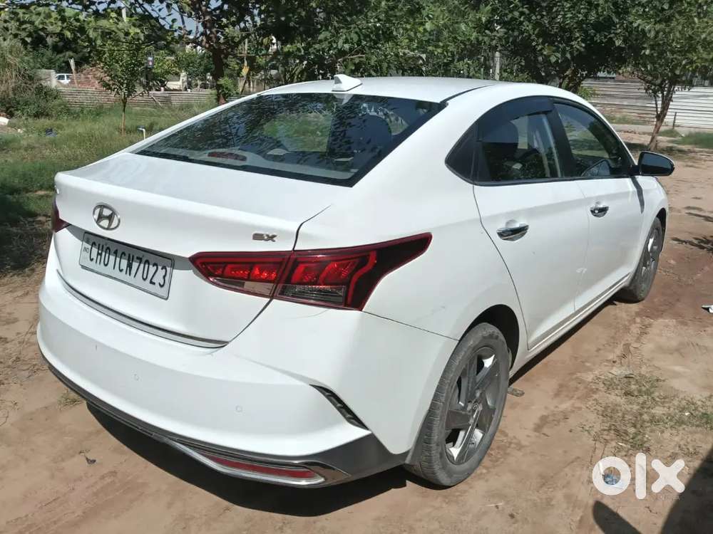 Hyundai Verna Sx 2022 Reg 2023 White Color Chd Number