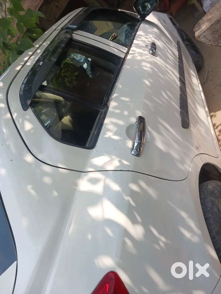 Maruti Suzuki Swift Dzire 2016 Petrol And Cng Car Good Condition