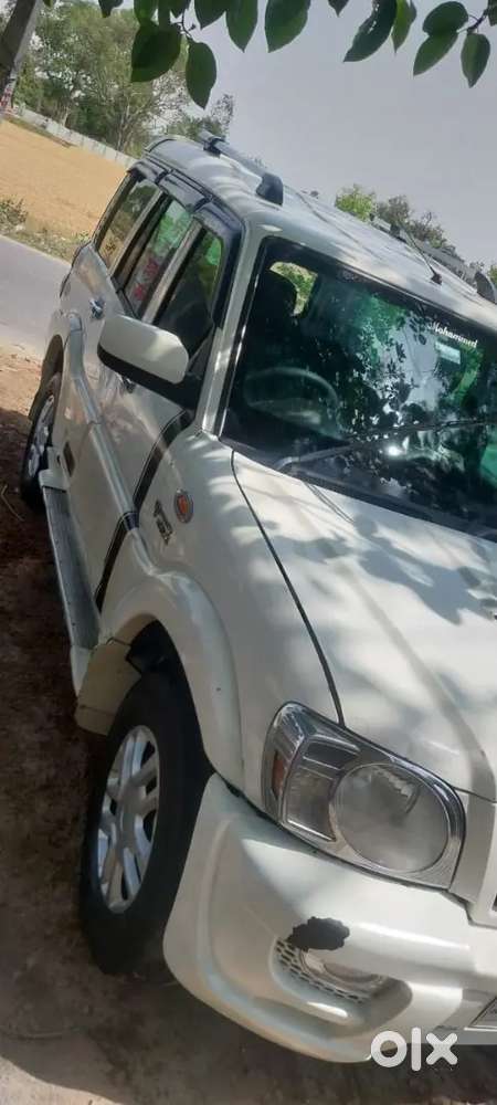 Mahindra Scorpio 2013 Diesel 200000 Km Driven