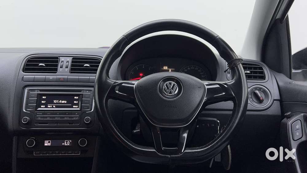 Volkswagen Vento 1.6 Highline, 2017, Petrol