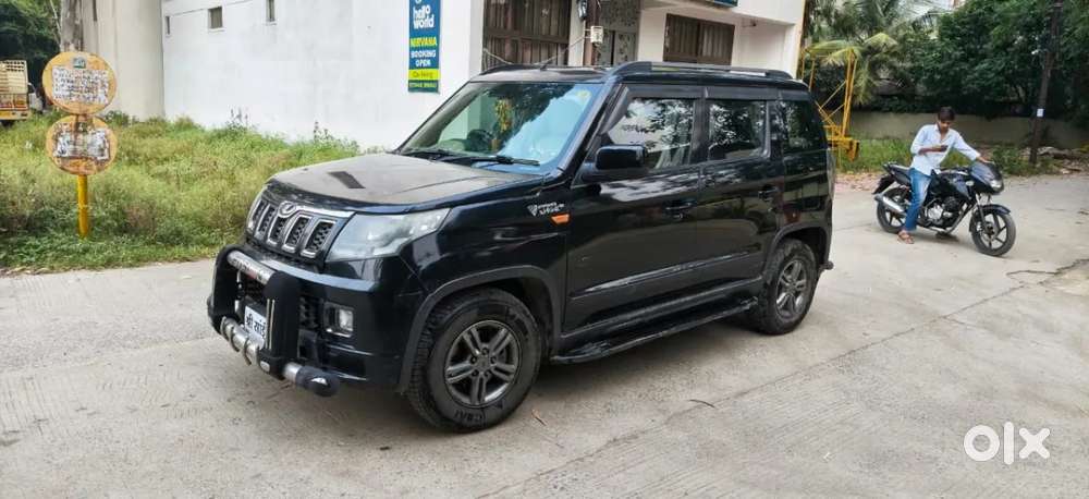 Mahindra Tuv 300 T10, 2019, Diesel