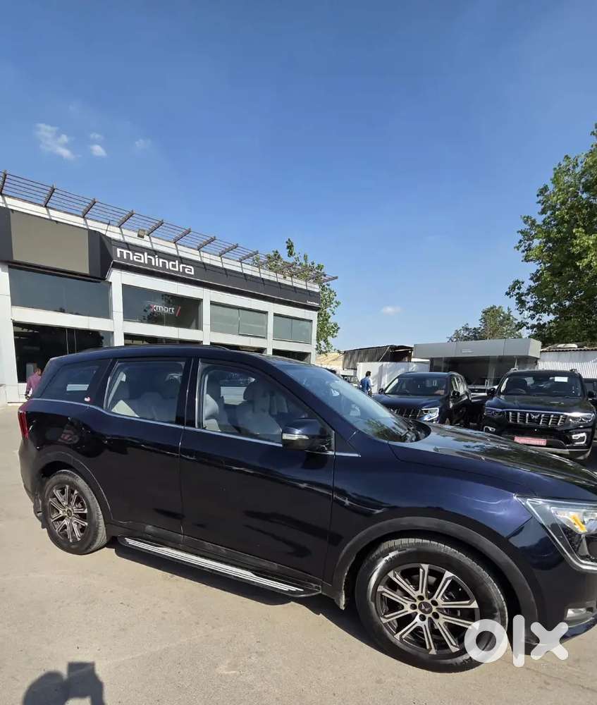 Mahindra Xuv700 2022 Diesel 7at Lux  69900
