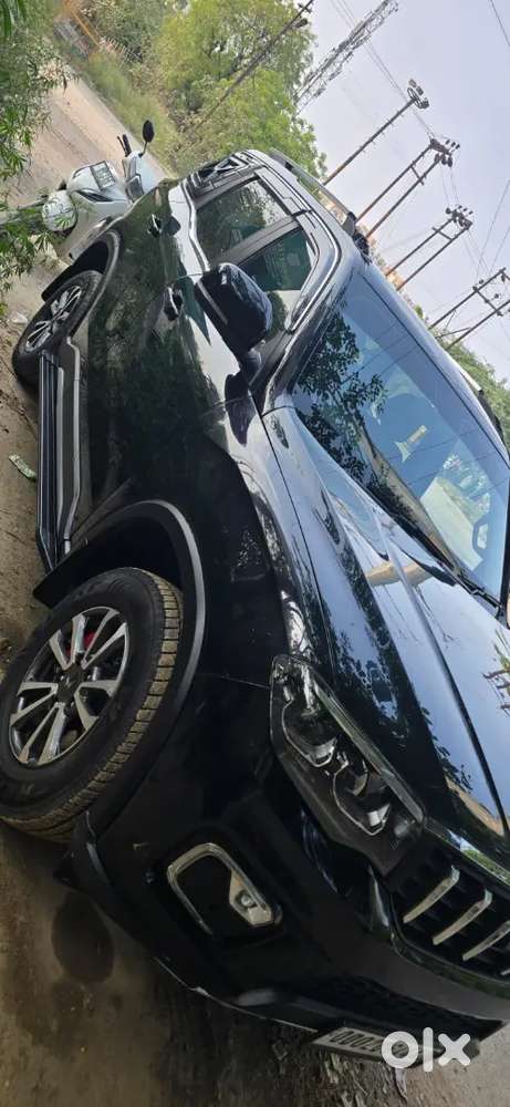 Mahindra Scorpio-n 2025 Diesel 4500 Km Driven Z8