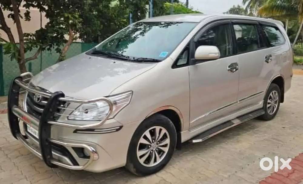 Toyota Innova 2016 Diesel Well Maintained