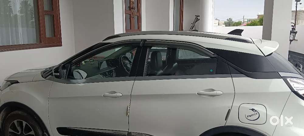 Tata Nexon 2020 Petrol 78000 Km Driven New Tyre Yokohama