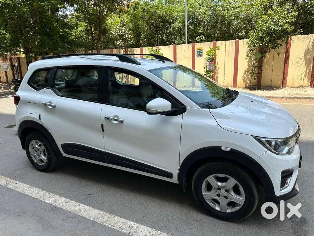 Renault Triber Rxz, 2019, Petrol