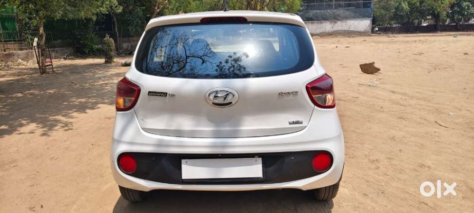 Hyundai Grand I10 Sportz, 2017, Petrol