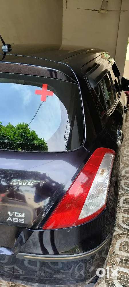 Maruti Suzuki Swift 2015 Diesel 24200 Km Driven