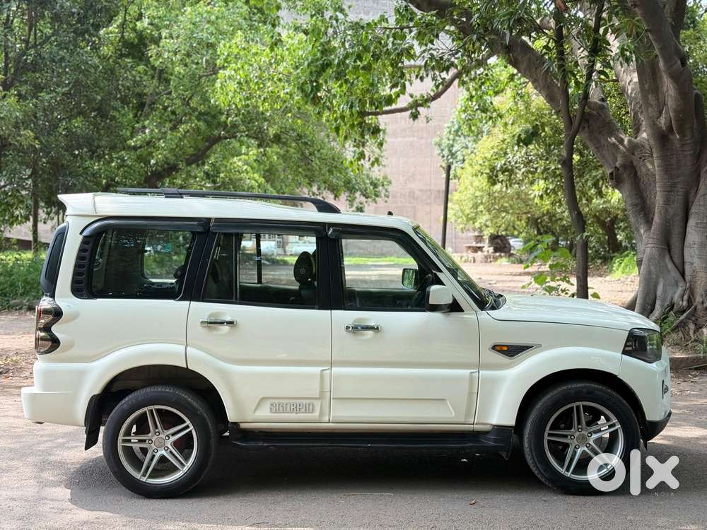 Mahindra Scorpio S6 Plus 7 Seater, 2014, Diesel