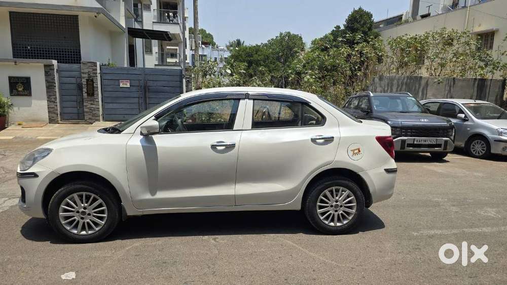 Maruti Suzuki Dzire 2017-2020 Vdi, 2017, Diesel
