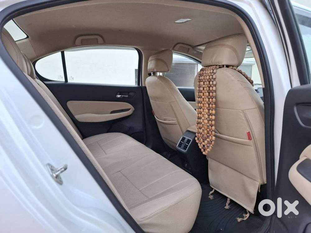 Honda City 1.5 V 5th Gen I-vtec Mt, 2023, Petrol
