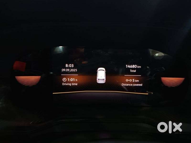 Skoda Kushaq 1.0 Tsi Style At (6 Airbags), 2023, Petrol