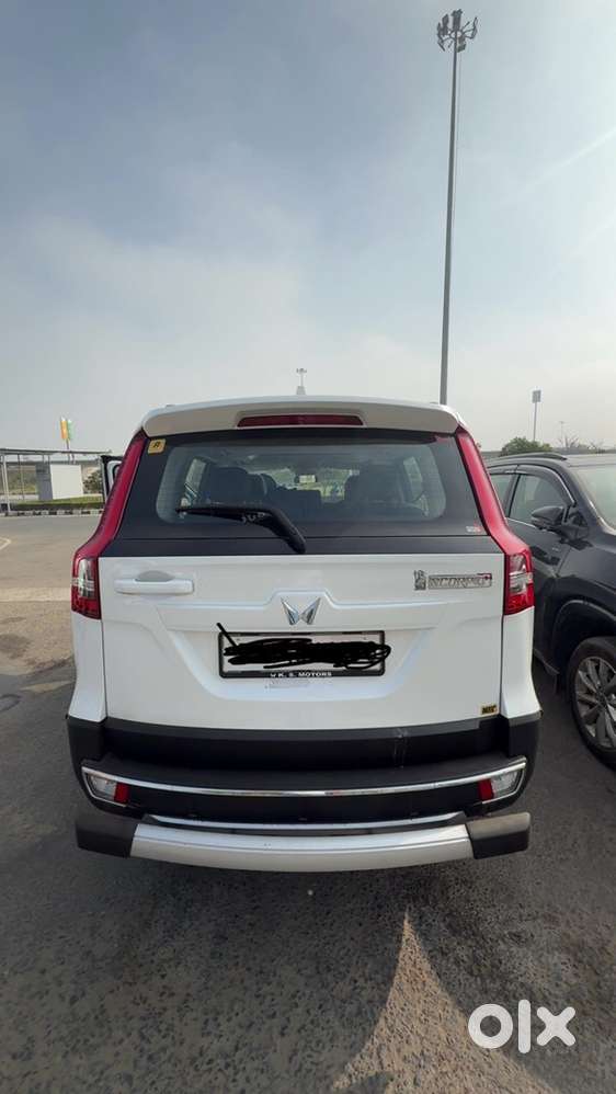 8 महीने पुरानी Scorpio N Z8 Select