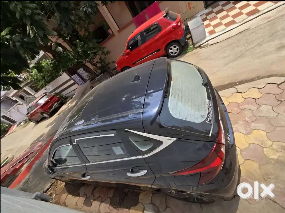 I20 2021 Petrol, Single Handedly Driven, Leather Seats, Dual Screens