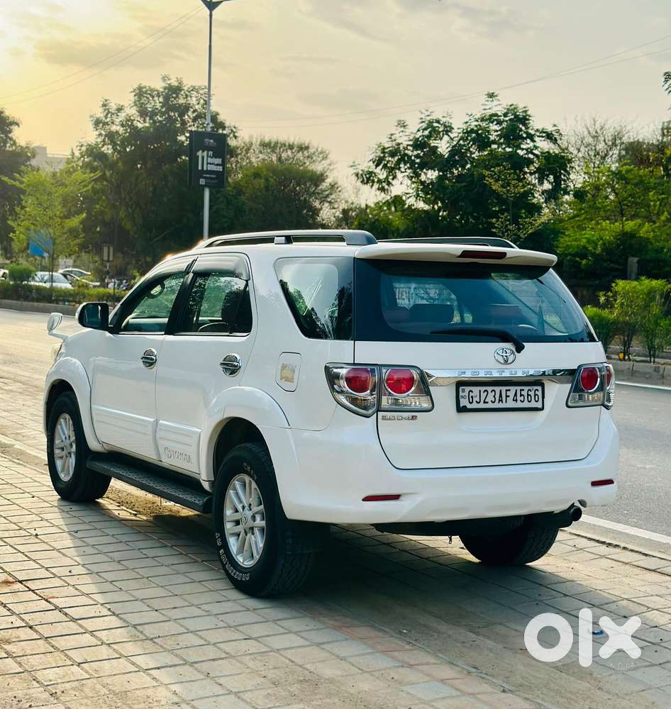 Toyota Fortuner 3.0 4x4 Manual, 2012, Diesel