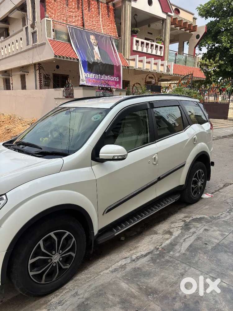 Xuv 500 W7 Good Condition