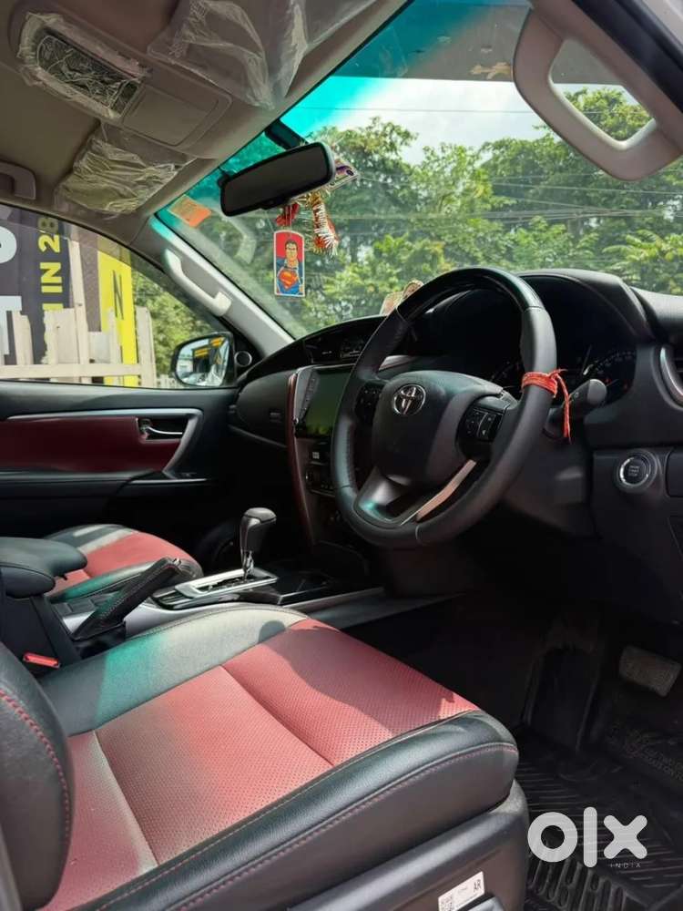 Toyota Fortuner Legender, 2025, Diesel