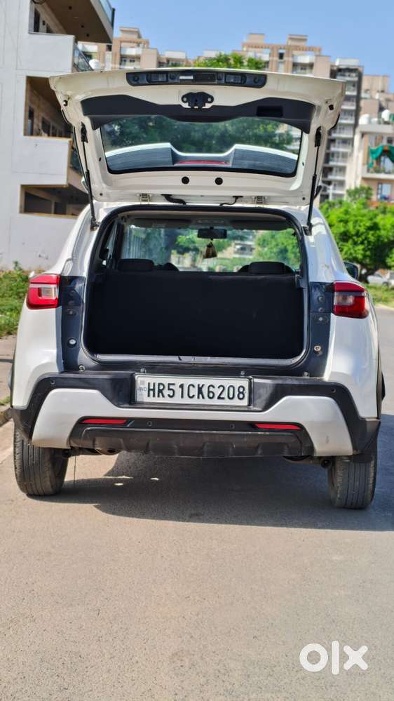 Nissan Magnite 1.0 Xe, 2023, Petrol