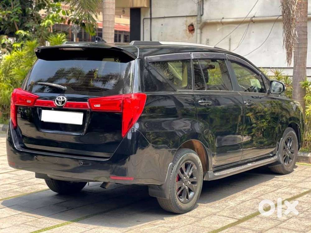 Toyota Innova Crysta 2.4 G Mt, 2018, Diesel