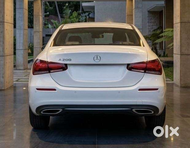 Mercedes-benz A-class Limousine 200, 2024, Petrol