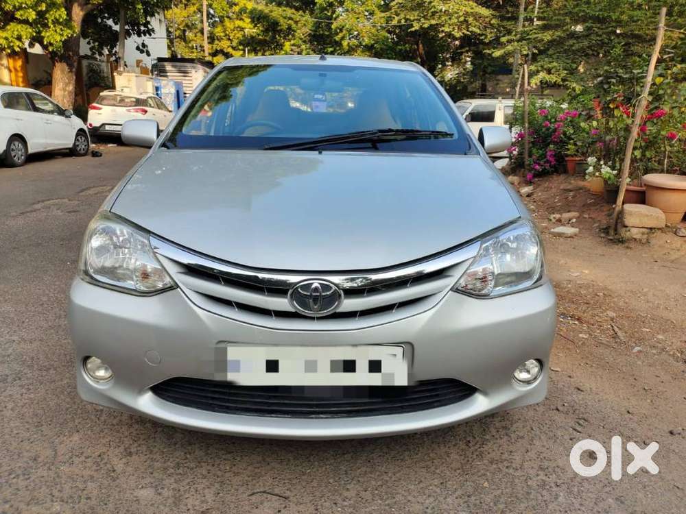Toyota Etios 2010-2012 G, 2011, Petrol