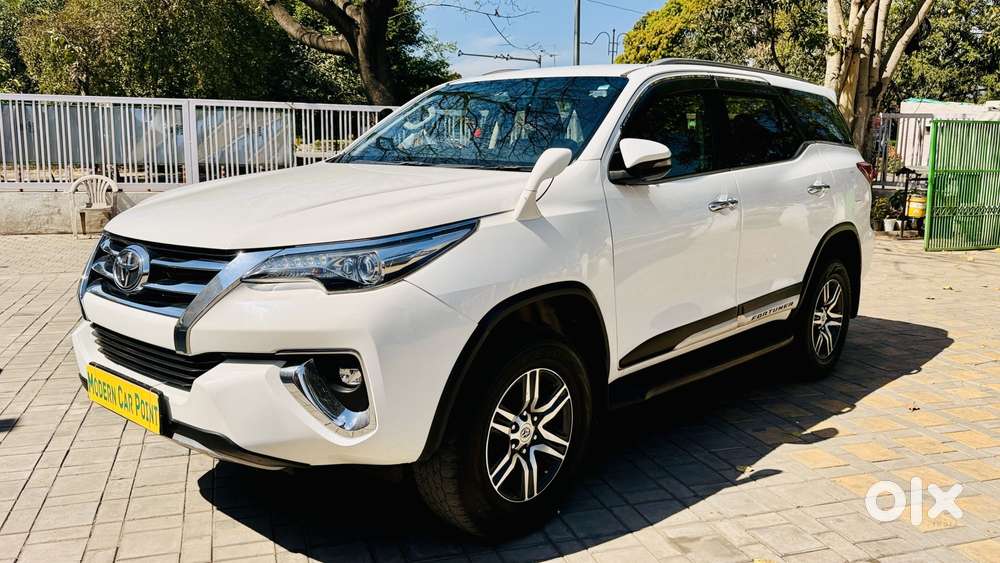 Toyota Fortuner 4x2 At 2.8 Diesel, 2020, Diesel