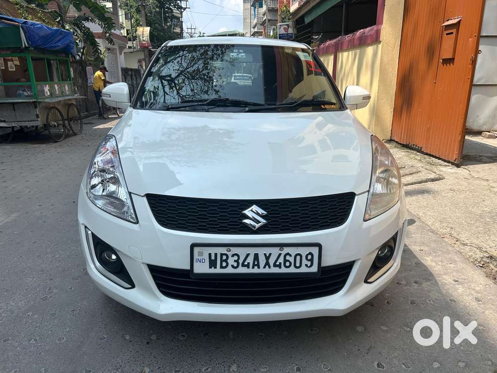 Maruti Suzuki Swift Vxi + Manual, 2016, Petrol