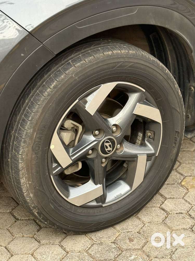 Hyundai Venue 1.0 Sx (o) Turbo Dct, 2021, Petrol