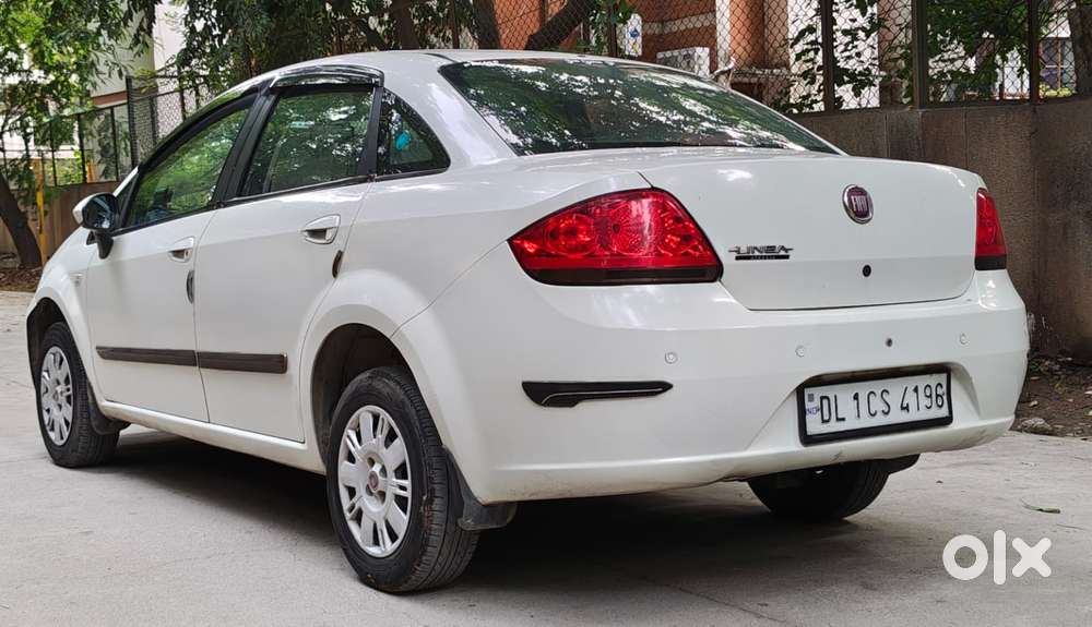 Fiat Linea 1.4 Active Fire, 2015, Petrol