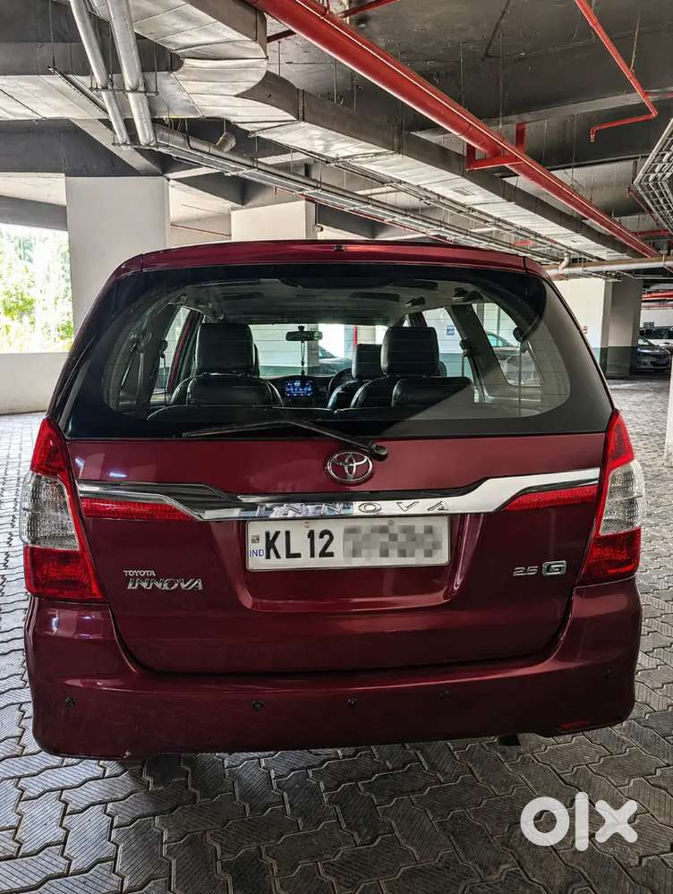 Toyota Innova 2.5 Gx 7 Str Red Mica Metallic