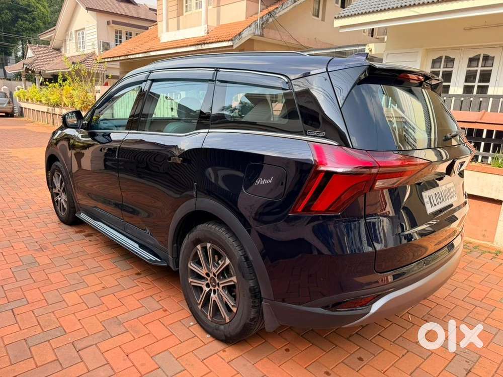 Mahindra Xuv700 Ax7l Petrol Automatic – Premium Condition