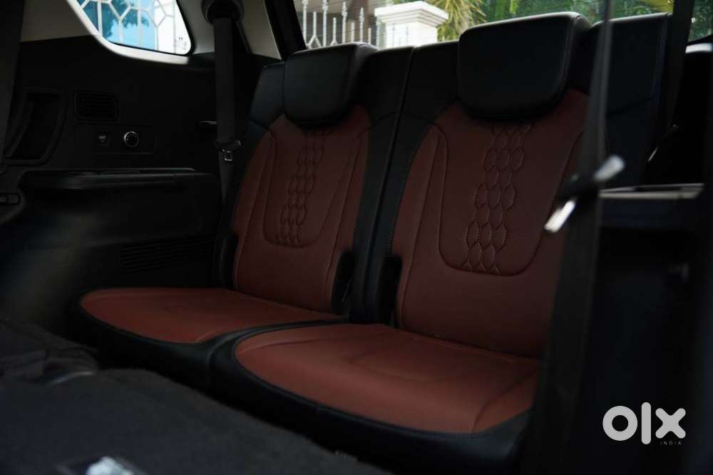 Hyundai Alcazar 1.5 Tdct Signature (o) 7s Petrol, 2024, Petrol