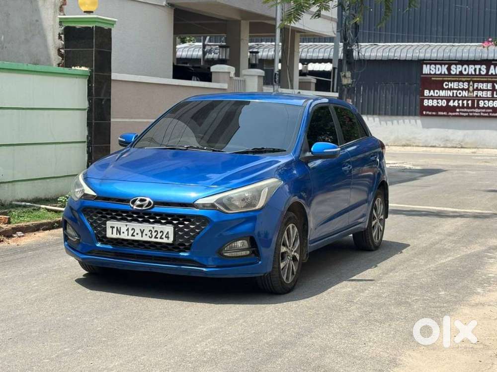 Hyundai I20 Sportz 1.2 Bs-iv, 2018