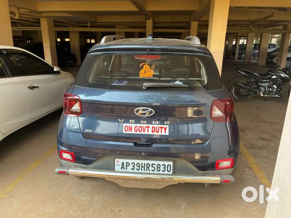Hyundai Venue 2021 Diesel Well Maintained