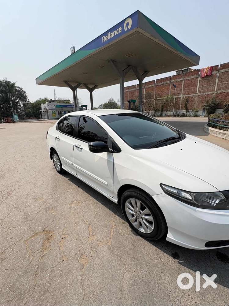 Reliable Honda City 2013