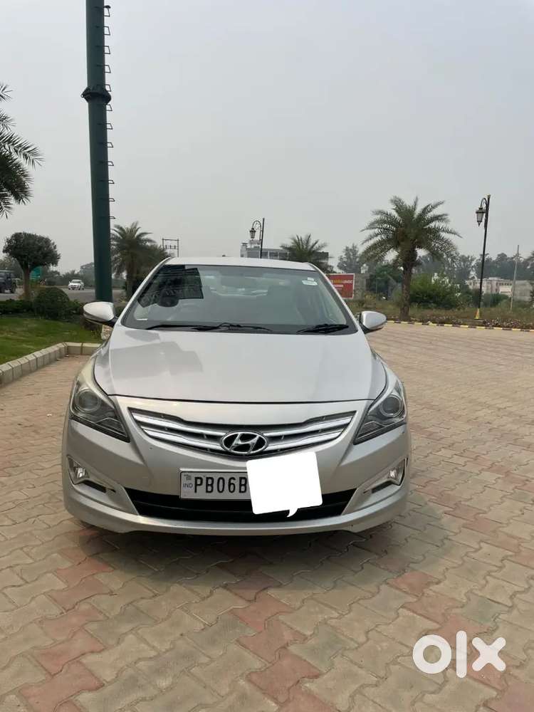 Hyundai Verna 2015